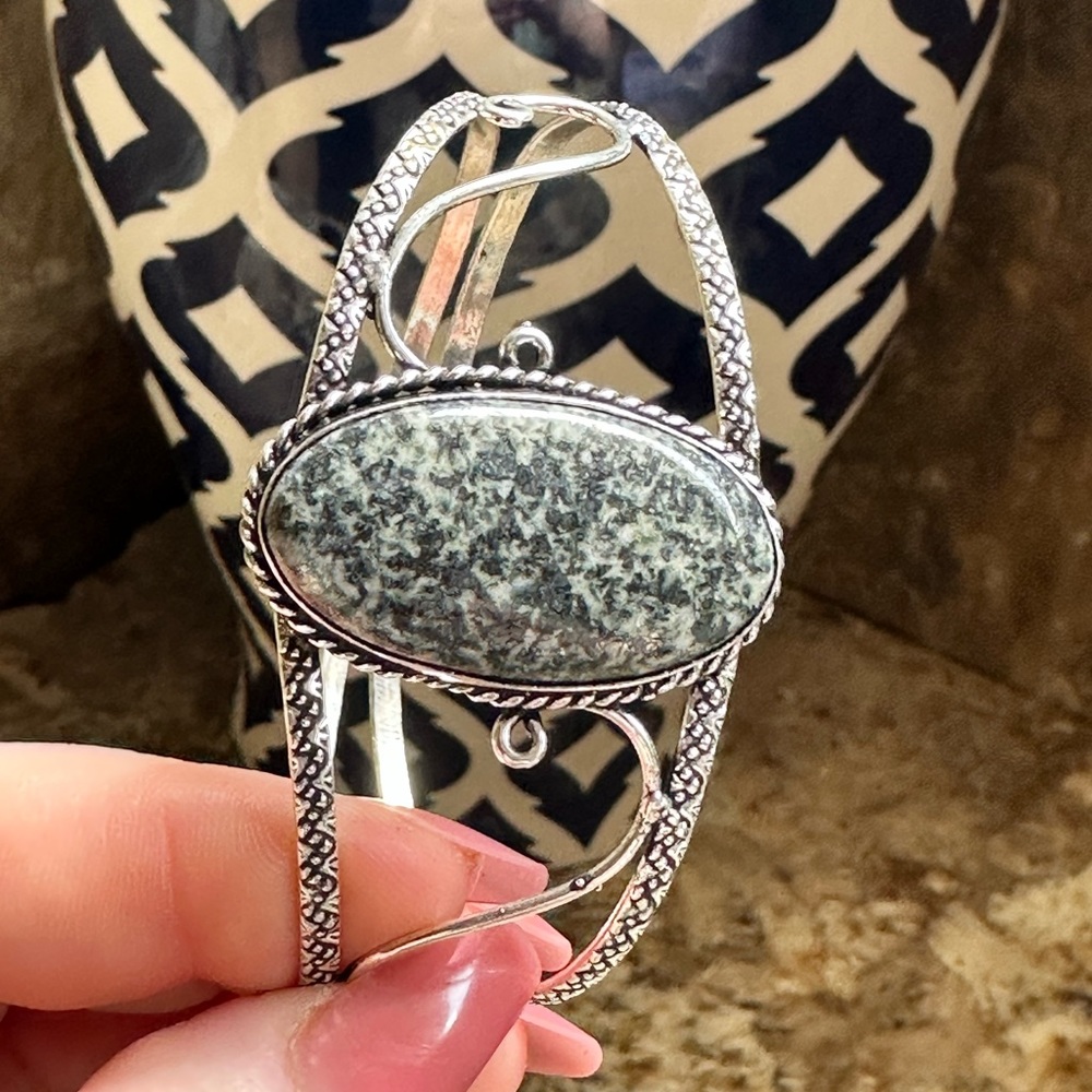Silver Merlinite Stone Cuff Bracelet - Picture 4 of 4